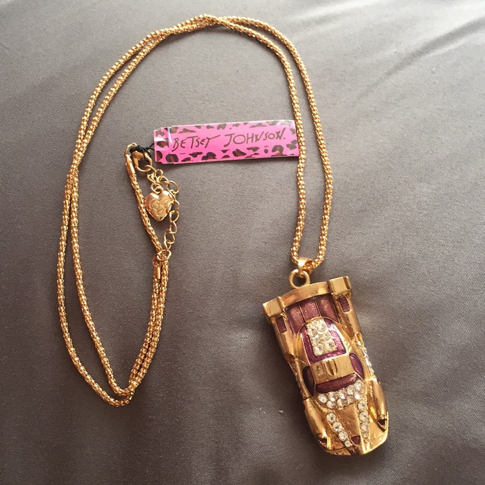 Betsey Johnson NWT Race Car Necklace